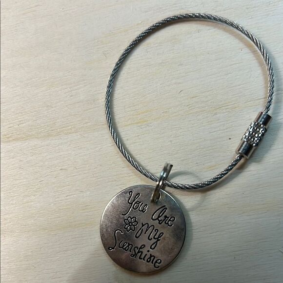 Silver keychain with Engraved Charm - Picture 1 of 1